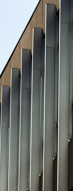 Detalhe de peças de alumínio cilíndricas